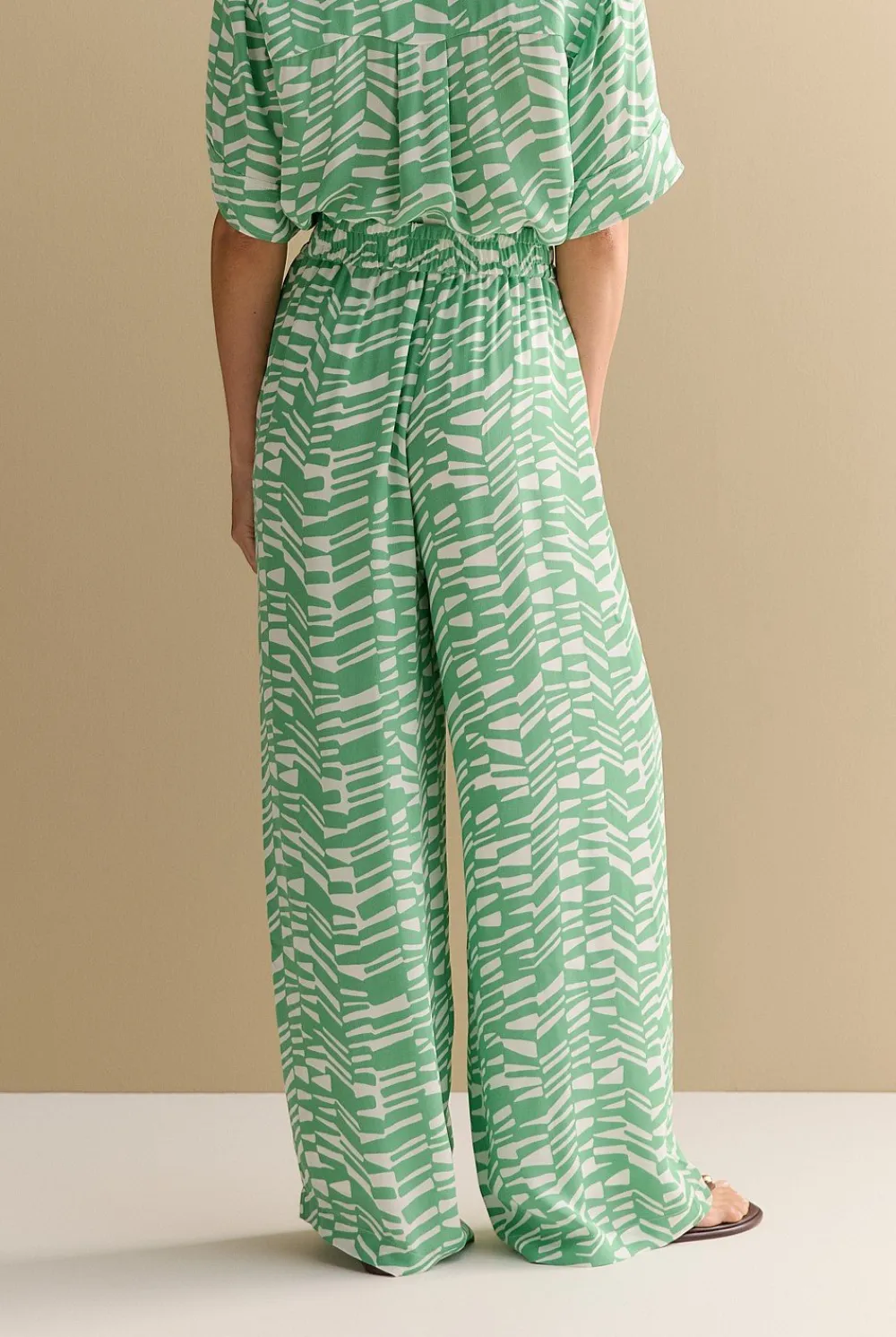 Occasion Dresses & Outfits>Trenery Abstract Geo Wide Leg Pull On Pant Matcha