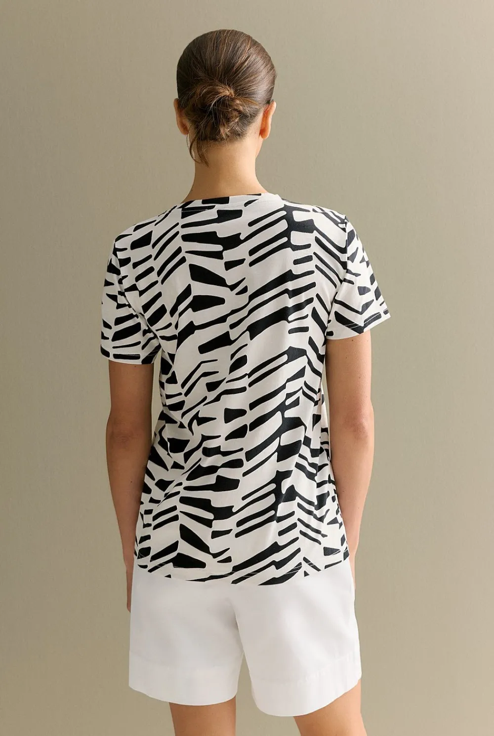 T-shirts & Tops>Trenery Australian Cotton Bold Geo T-shirt BlackMulti