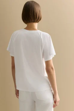 T-shirts & Tops><noscript><img width=