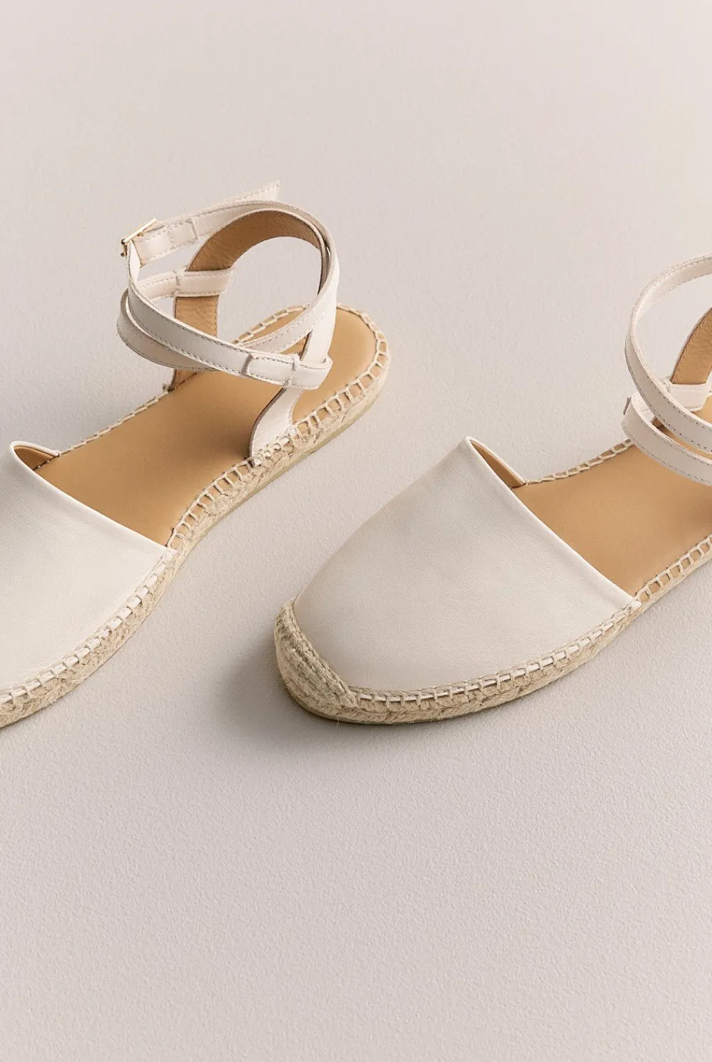 Sandals & Slides>Trenery Gwen Espadrille Oyster