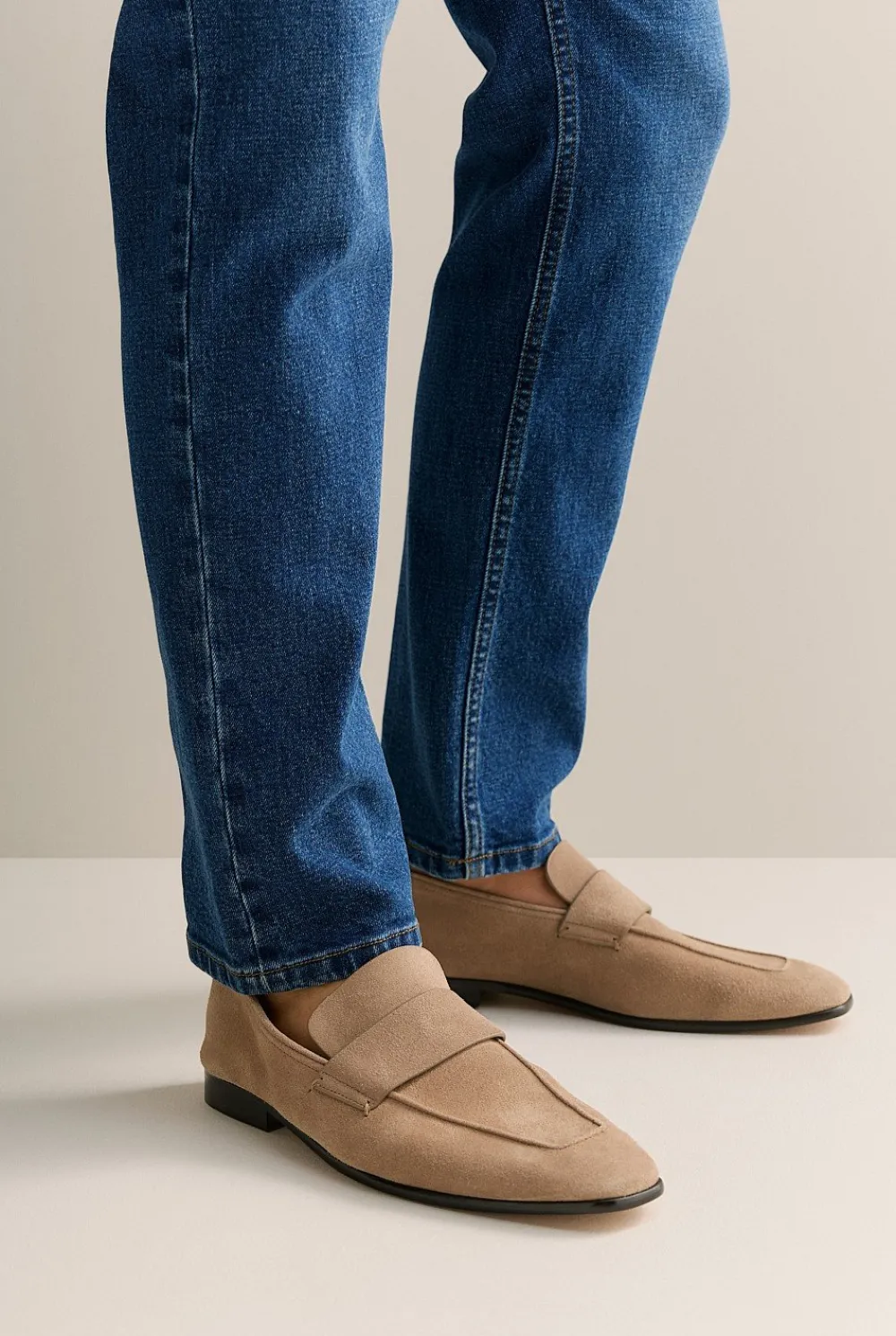 Shoes>Trenery Hudson Suede Loafer Sand