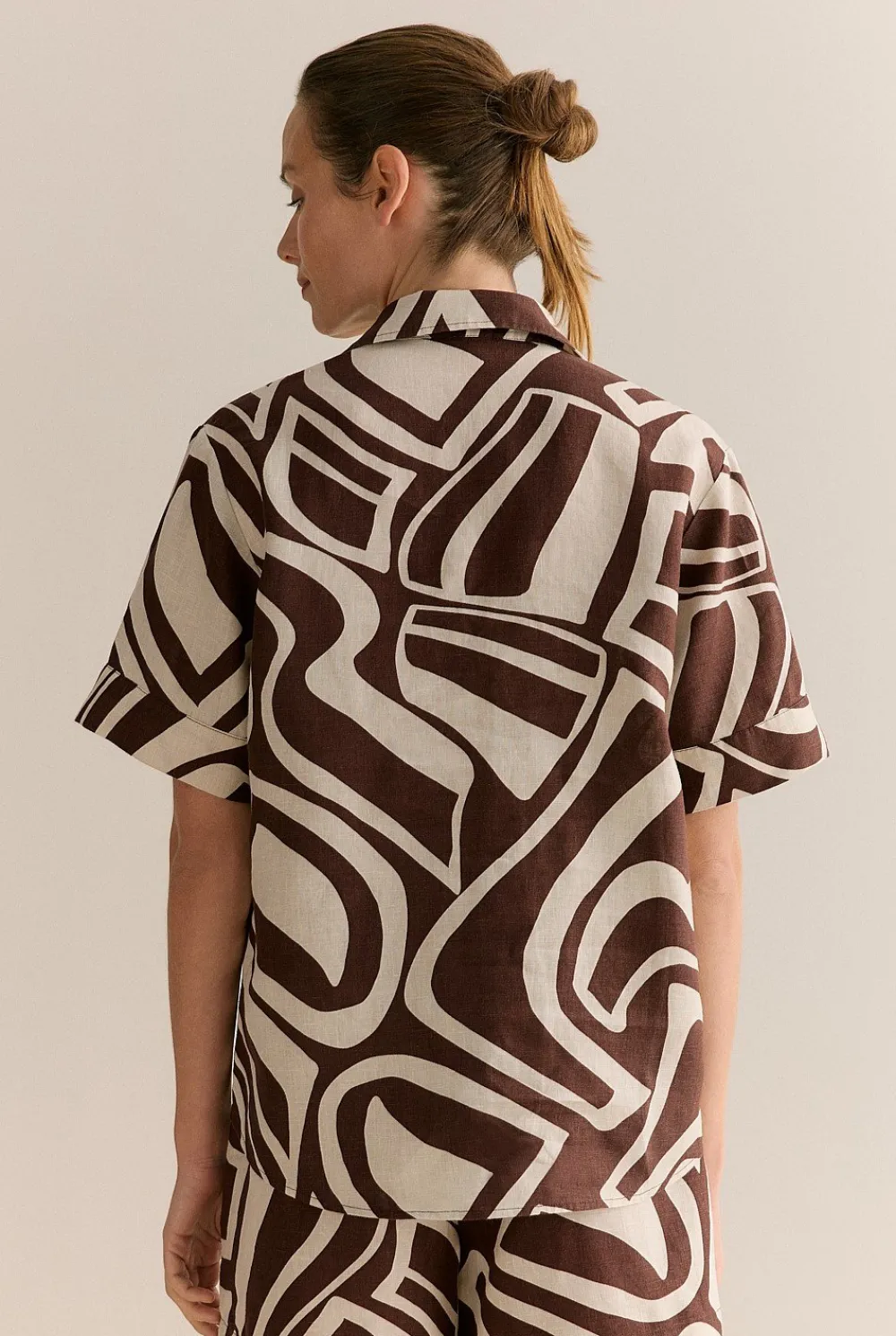 Shirts|Co-ord Sets>Trenery Kai Linen Short Sleeve Shirt Chocolate