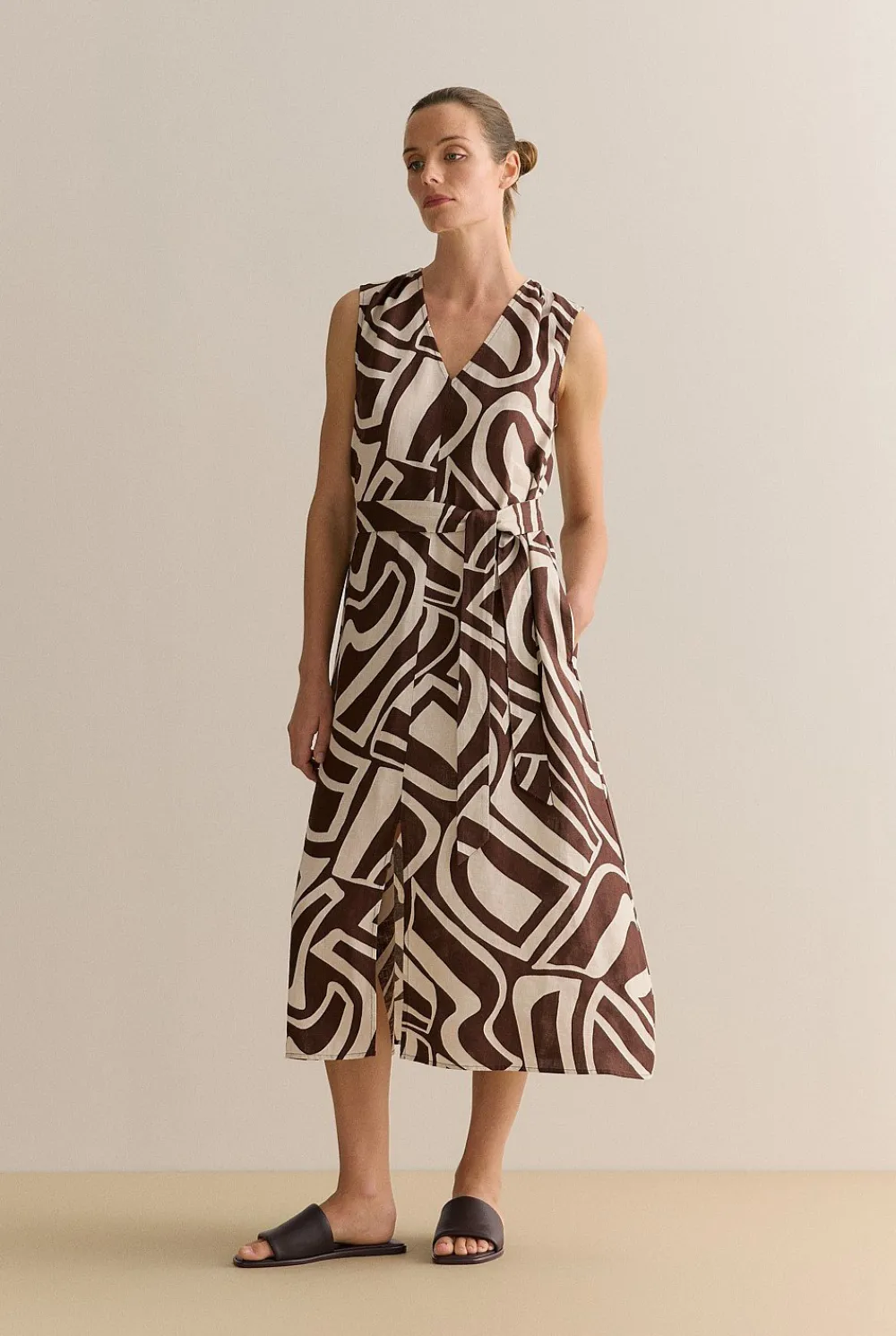 Dresses|Occasion Dresses & Outfits>Trenery Kai Linen Split Front Sleeveless Dress Chocolate