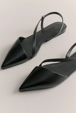 Flats|Occasion Dresses & Outfits><noscript><img width=
