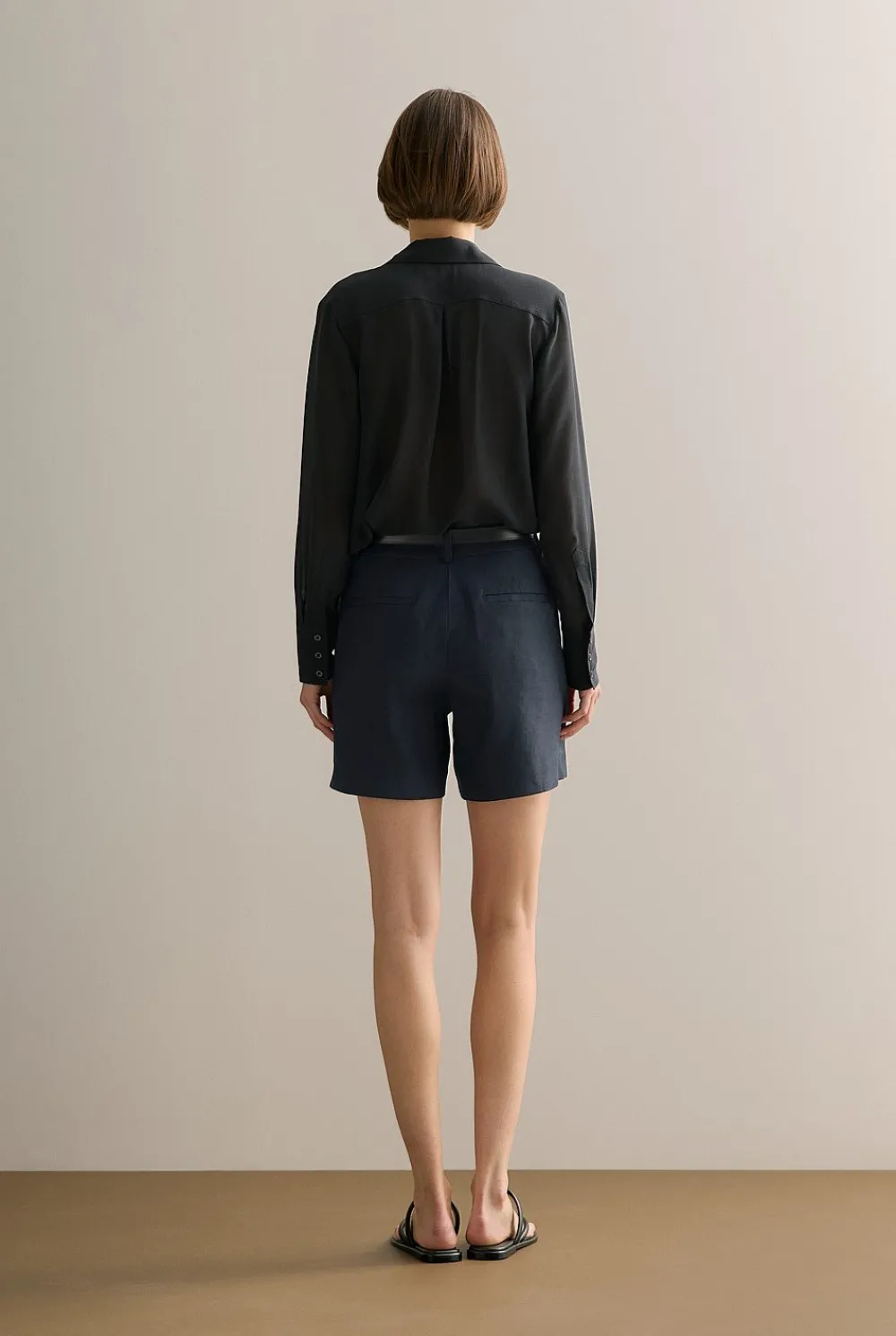 Shorts>Trenery Linen Blend Twill Smart Short Black