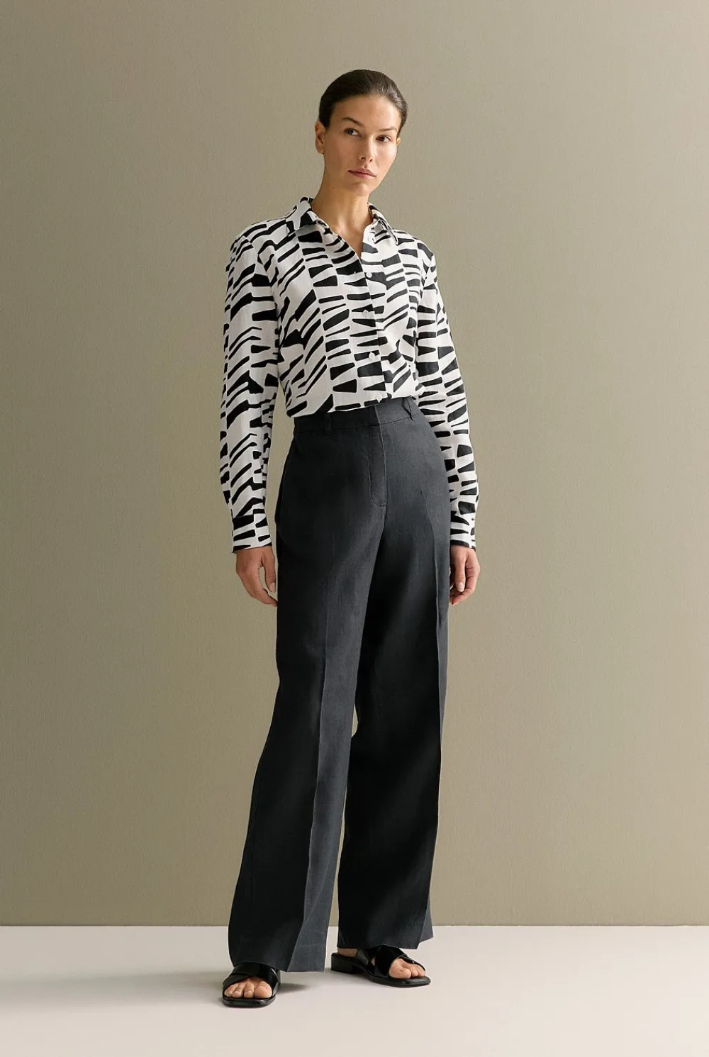 Shirts>Trenery Linen Bold Geo Shirt BlackMulti