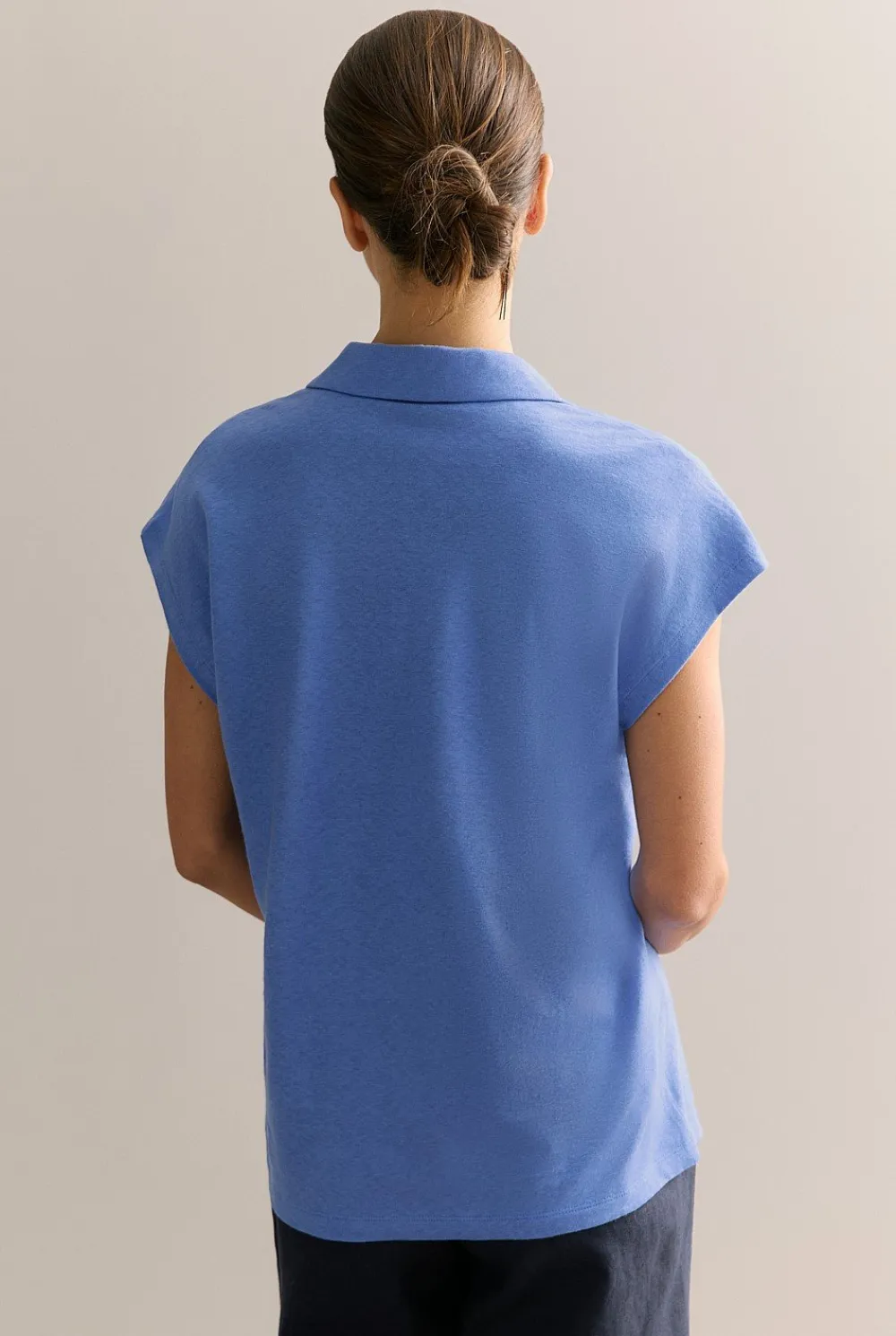 T-shirts & Tops>Trenery Linen Cotton V Neck Polo WedgewoodBlue