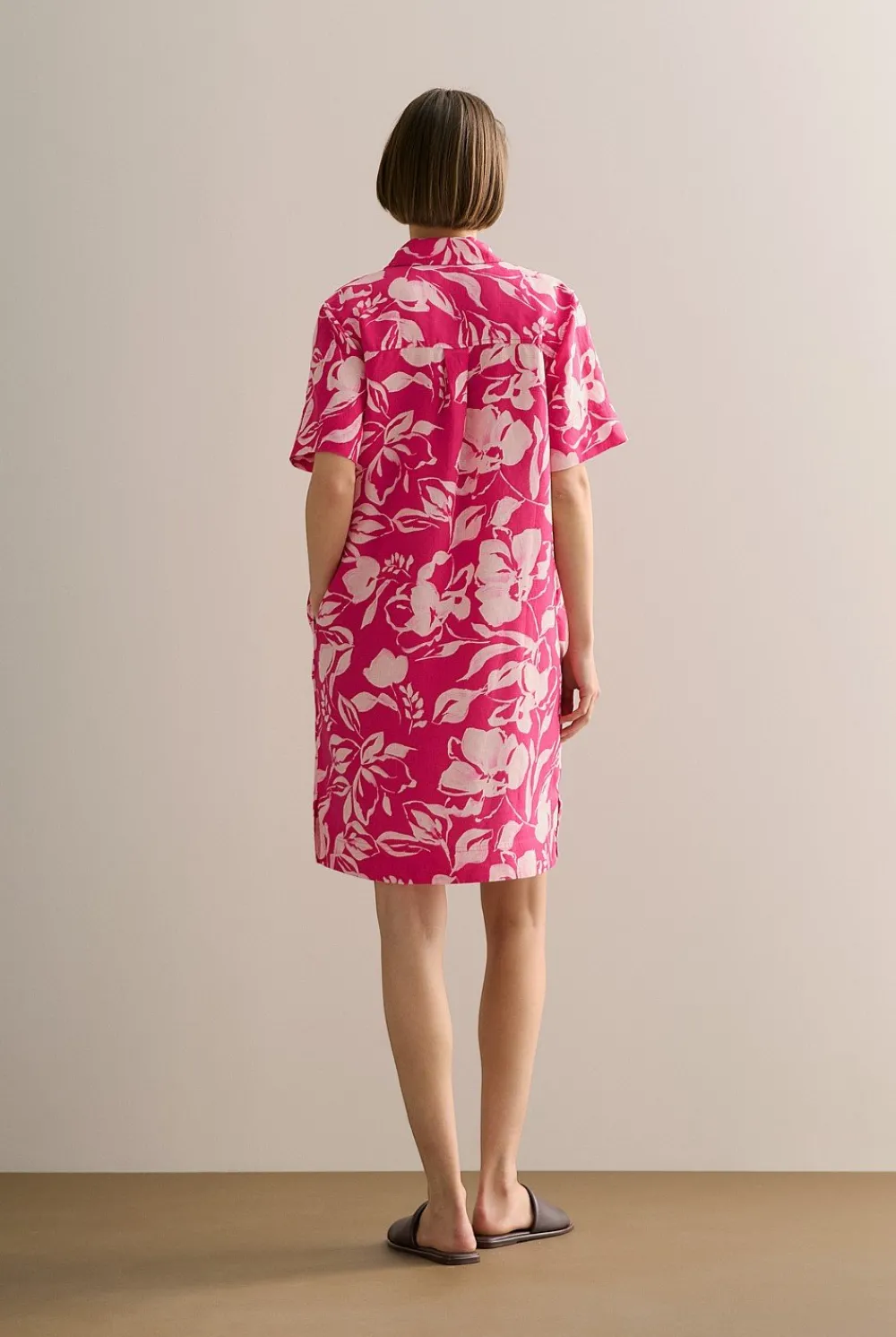 Dresses>Trenery Linen Floral Button Through Short Sleeve Shift Dress Fuchsia
