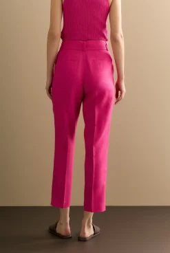Pants><noscript><img width=