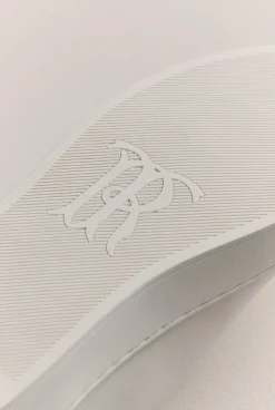 Sneakers><noscript><img width=