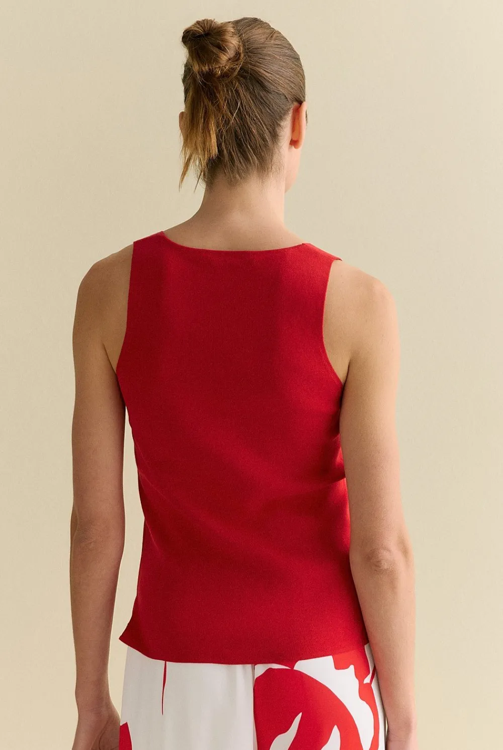 T-shirts & Tops|Knitwear>Trenery Mercerised V Neck Tank TrueRed