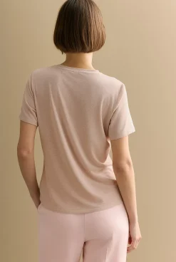 T-shirts & Tops><noscript><img width=