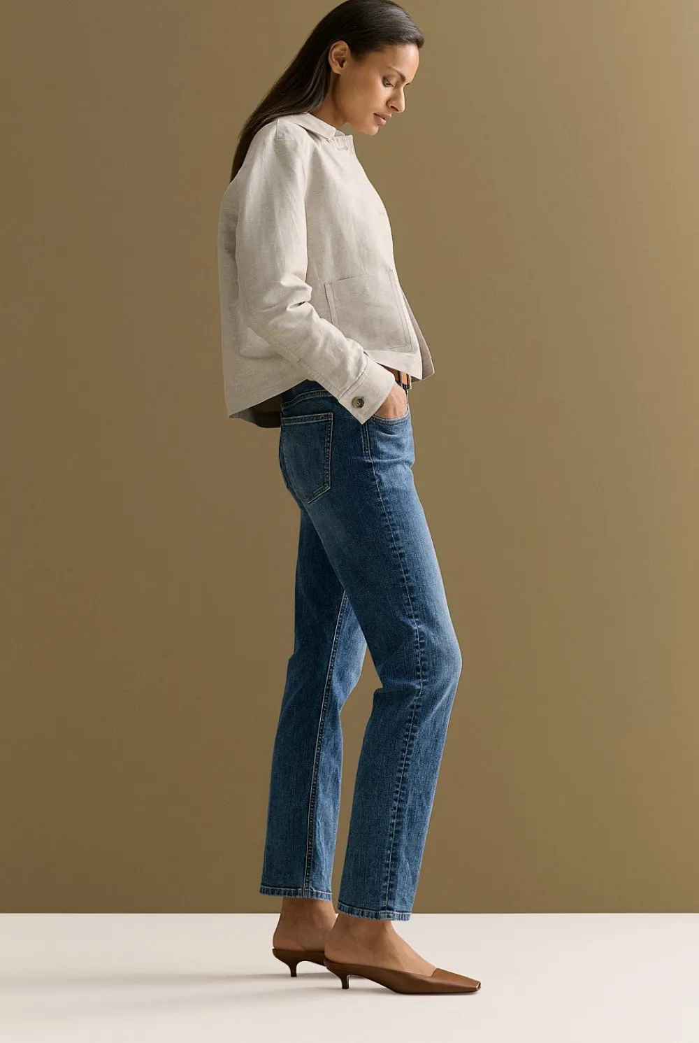 Denim & Jeans>Trenery Mid Rise Straight Leg Jean VintageWashDenim