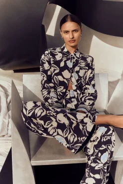 Shirts>Trenery Mini Twill Floral Border Shirt NightSky