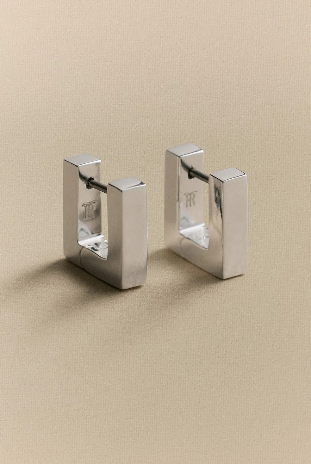 Jewellery|Occasion Dresses & Outfits>Trenery Myra Huggie Earrings Silver