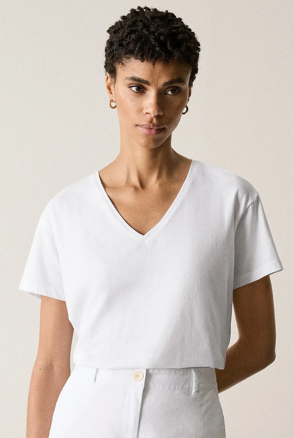 T-shirts & Tops>Trenery Pima Cotton V Neck T-Shirt White