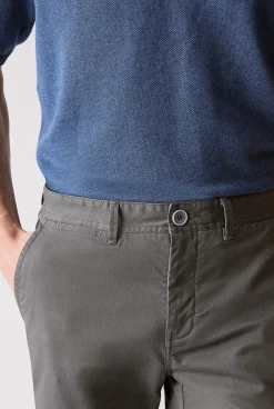 Chino Pants><noscript><img width=