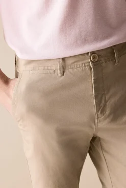 Chino Pants><noscript><img width=
