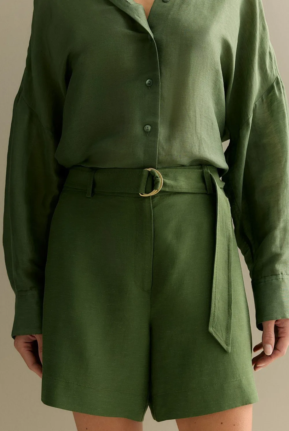 Shorts>Trenery Relaxed Belted Short OliveSmoke
