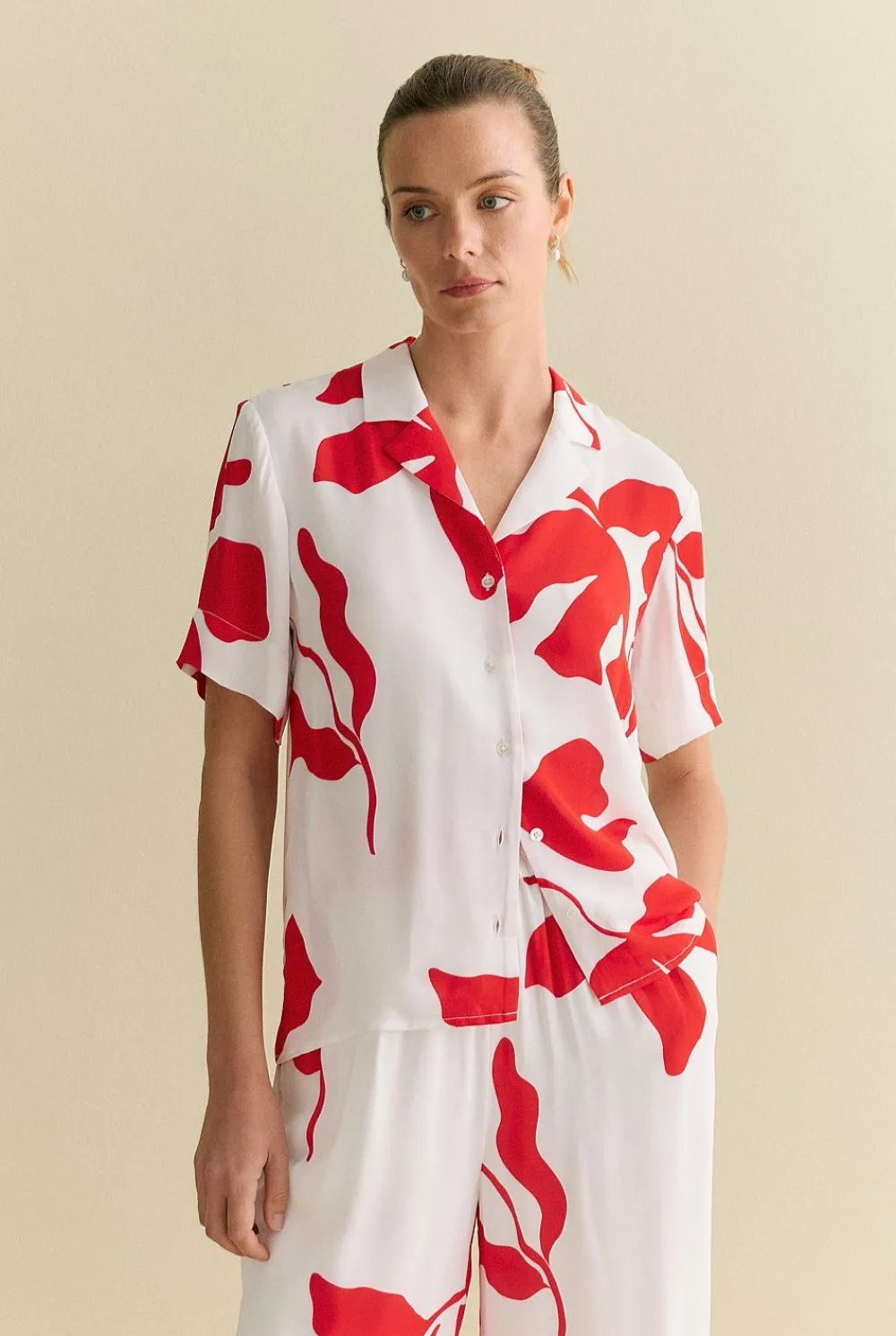 Shirts|Co-ord Sets>Trenery Shadow Palm Draped Short Sleeve Shirt Ivory