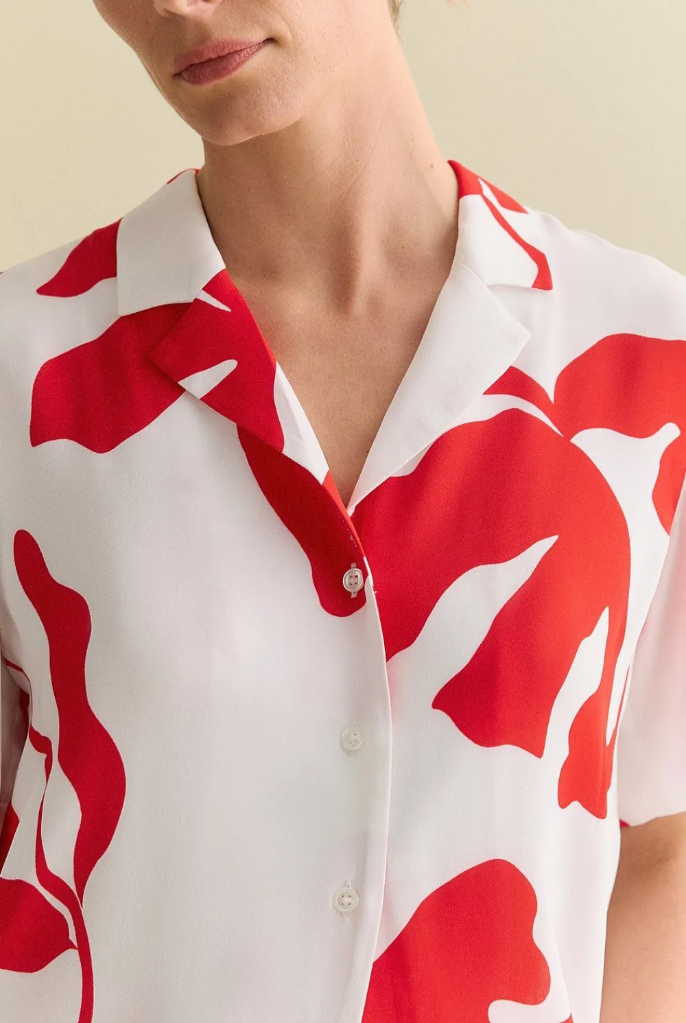 Shirts|Co-ord Sets>Trenery Shadow Palm Draped Short Sleeve Shirt Ivory