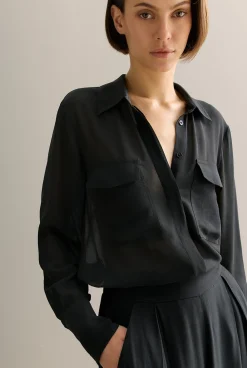 Shirts><noscript><img width=