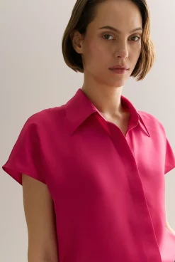 Shirts><noscript><img width=