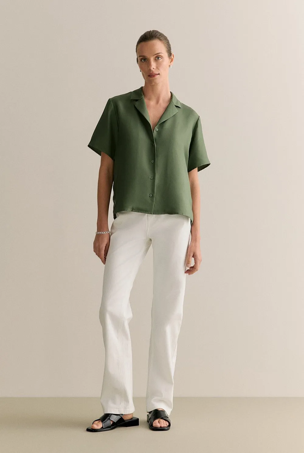 Shirts>Trenery Silk Twill Short Sleeve Camp Shirt Ivy