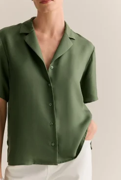 Shirts><noscript><img width=