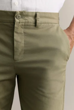 Pants|Chino Pants><noscript><img width=