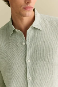 The Linen Edit><noscript><img width=