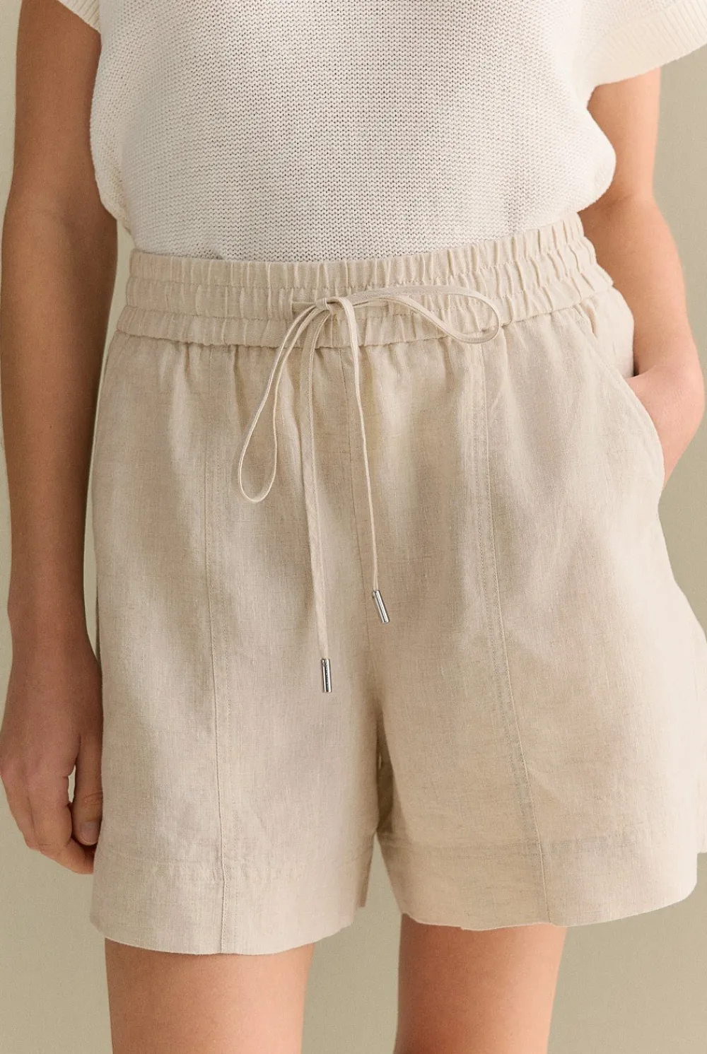 Shorts|The Linen Edit>Trenery Yarn Dyed Linen Pull On Short Flax